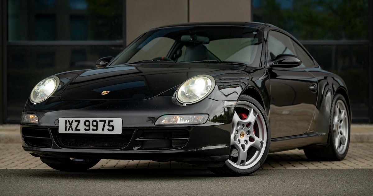 2004 Porsche 911 Carrera