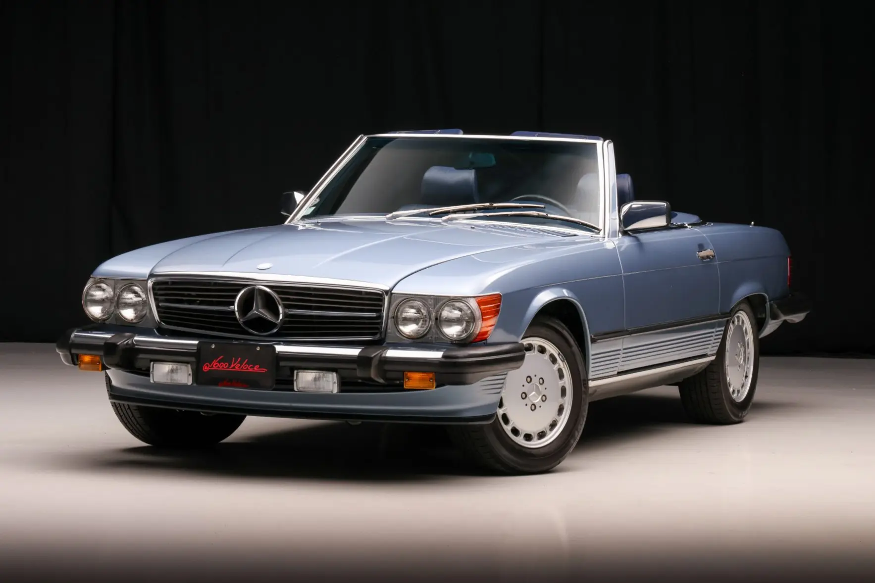 1989 Mercedes-Benz SL-Class 560SL