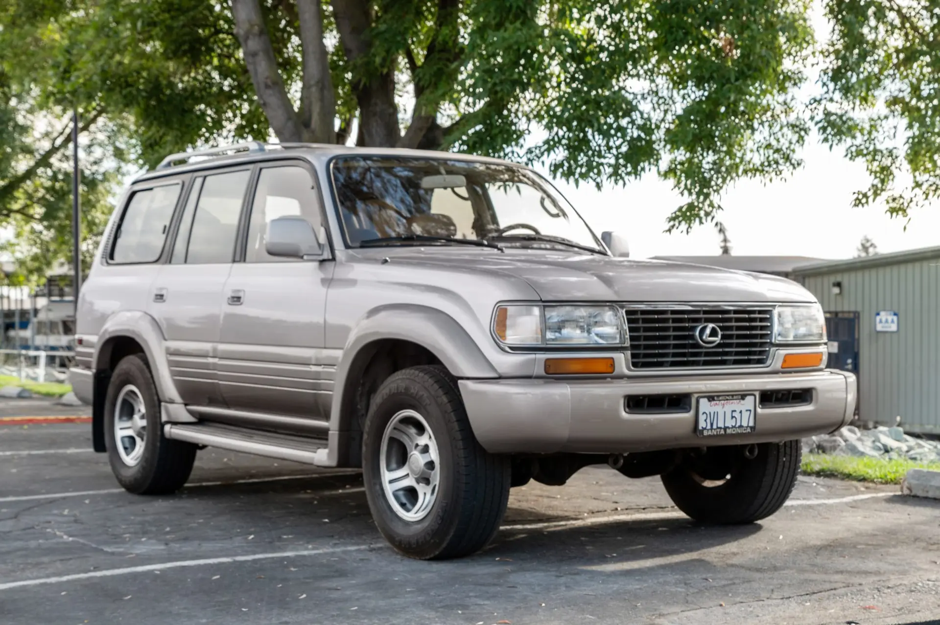 1997 Lexus LX