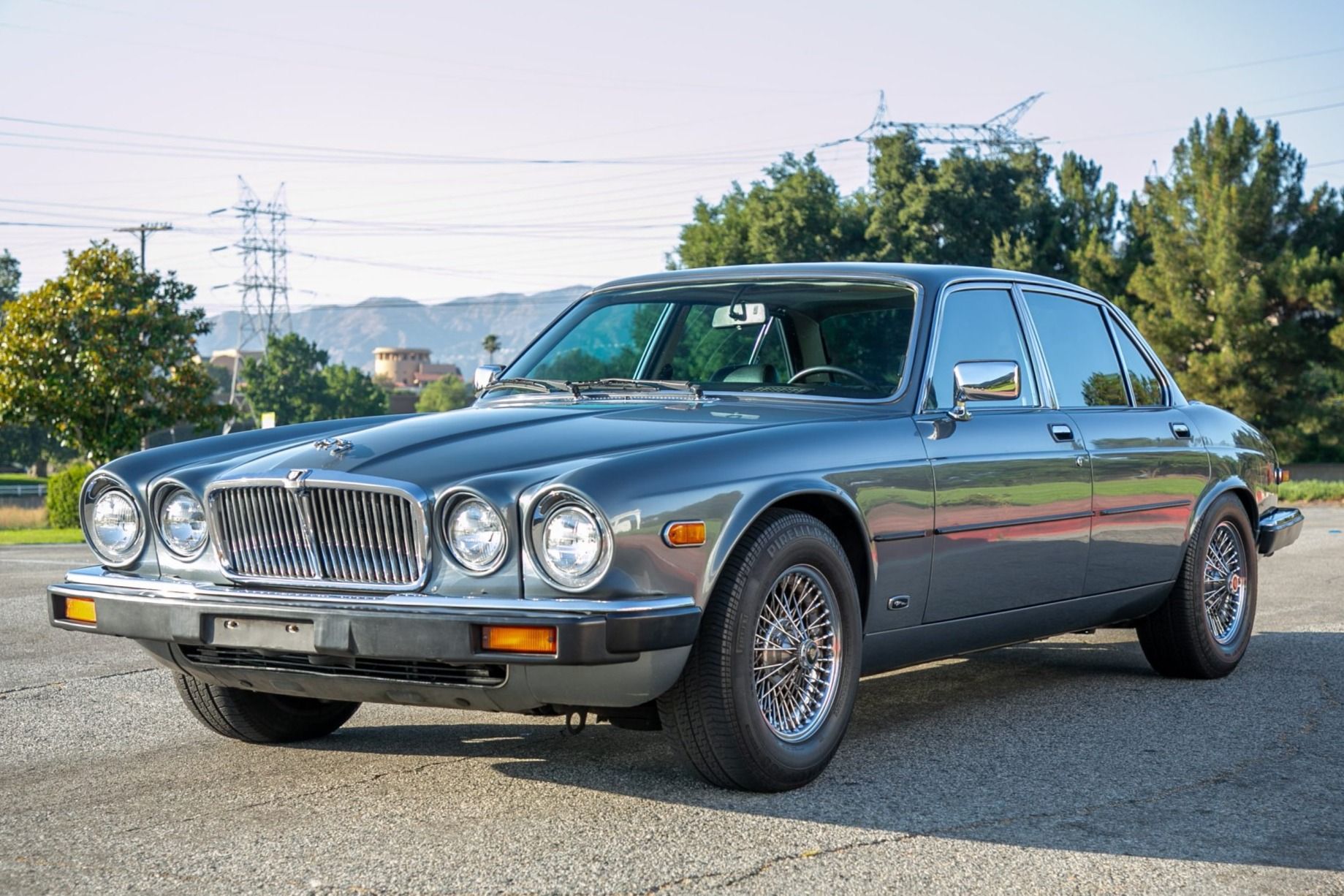 1987 Jaguar XJ