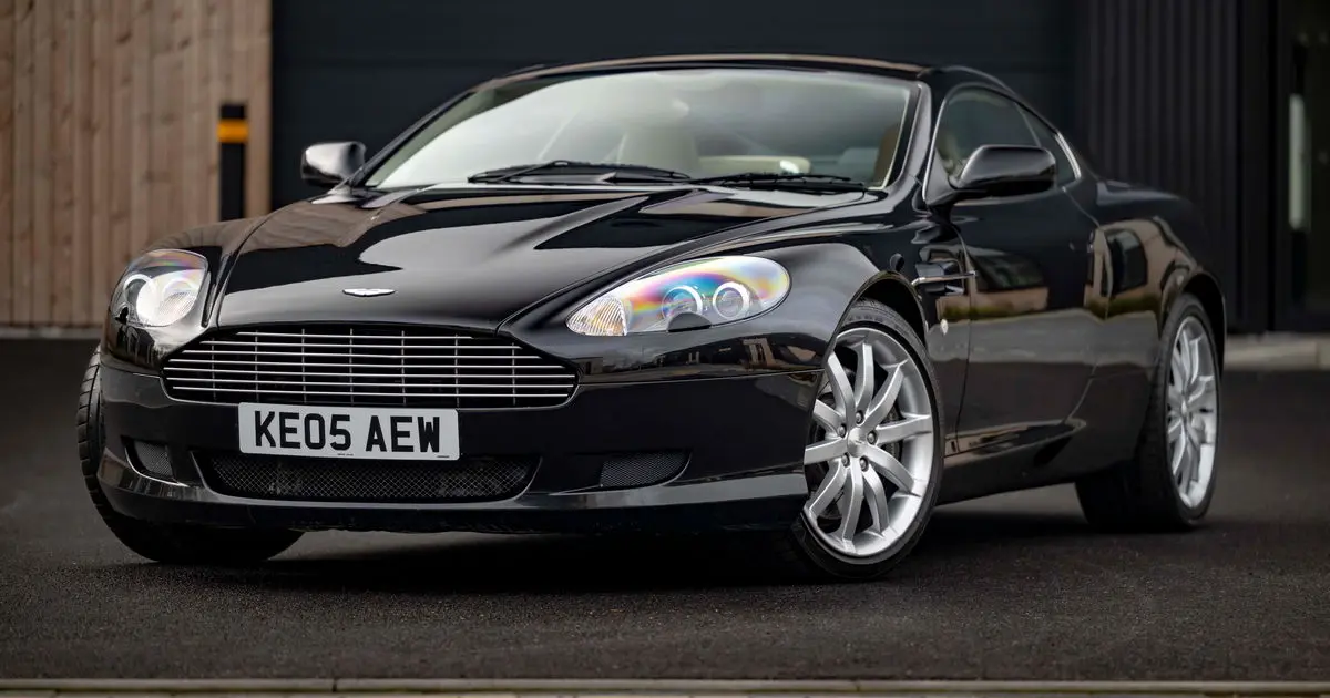 2005 Aston Martin DB9 Coupe