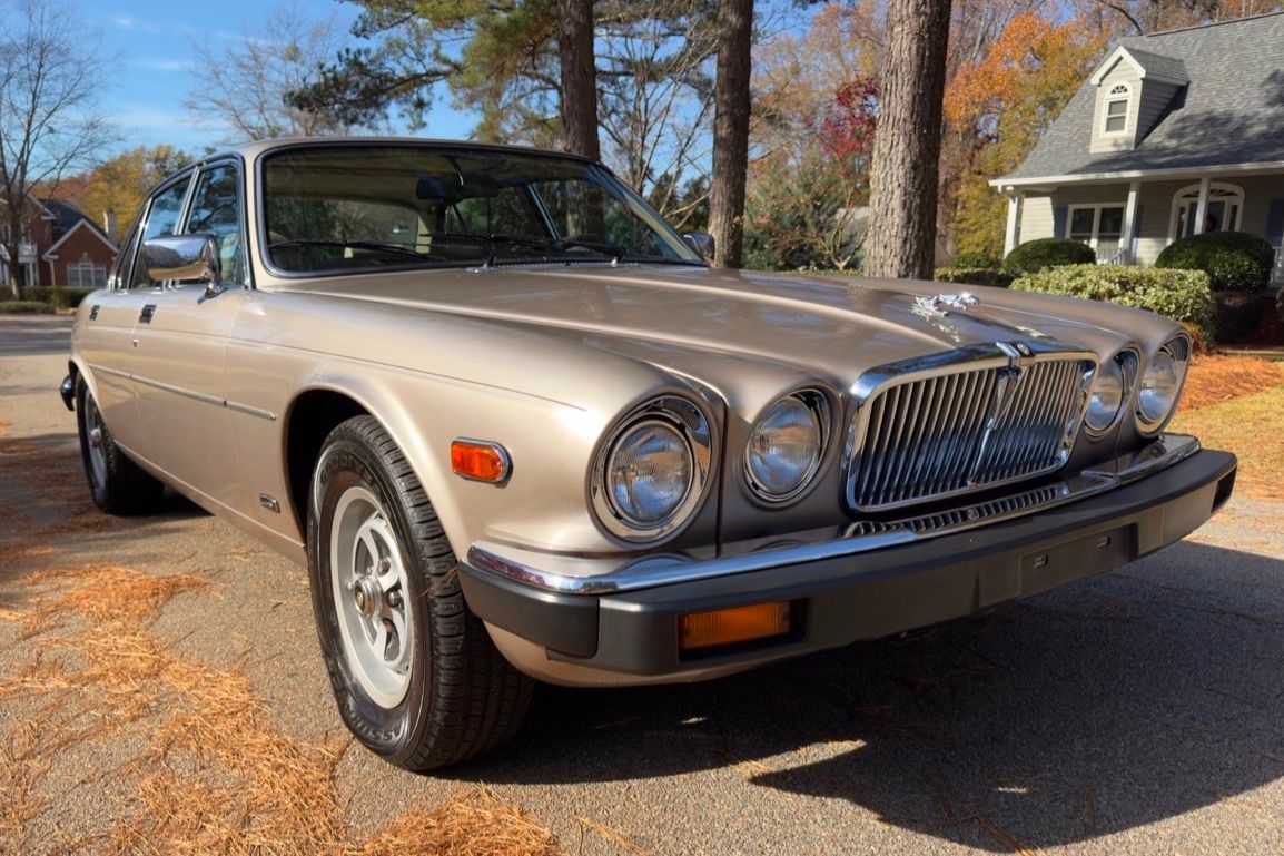 1987 Jaguar XJ