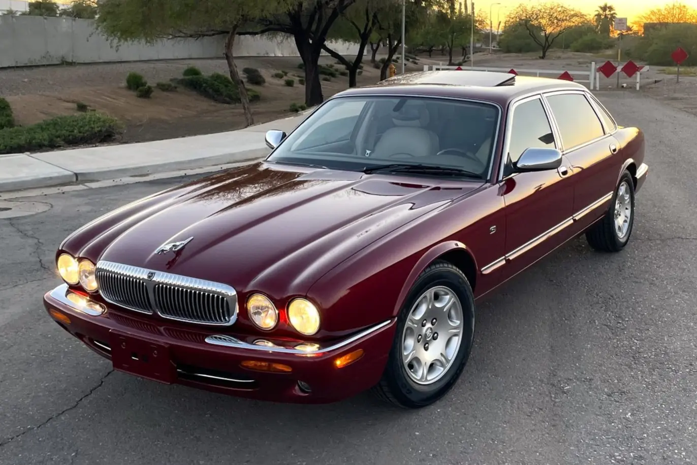 2001 Jaguar XJ