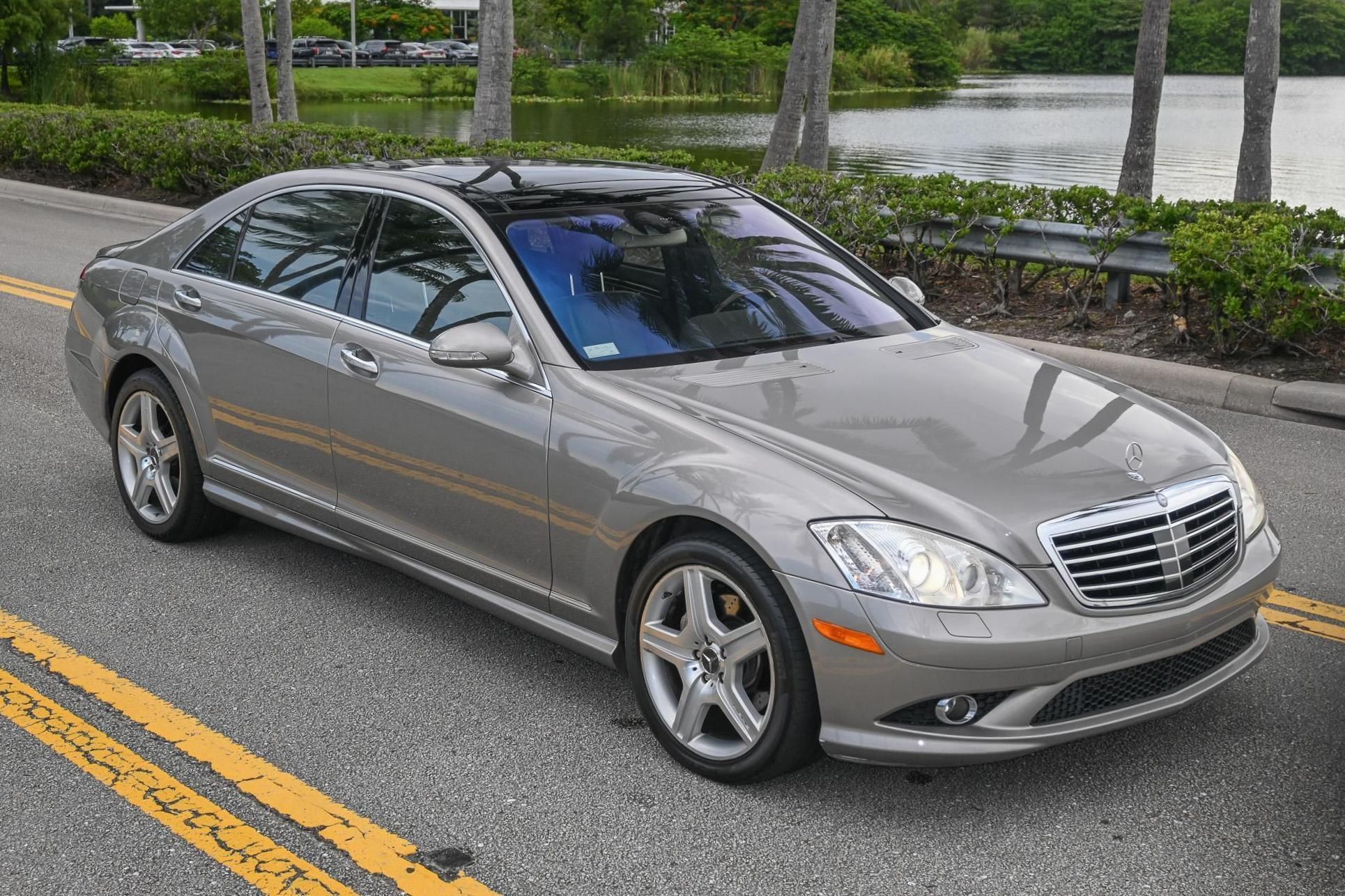 2007 Mercedes-Benz S-Class