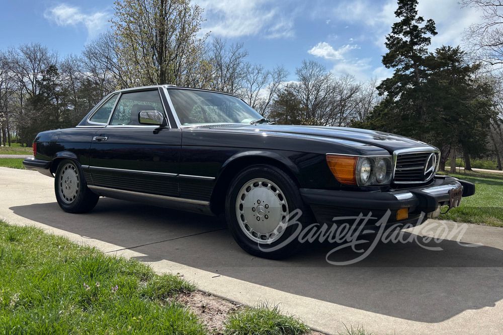1986 Mercedes-Benz SL-Class 560SL
