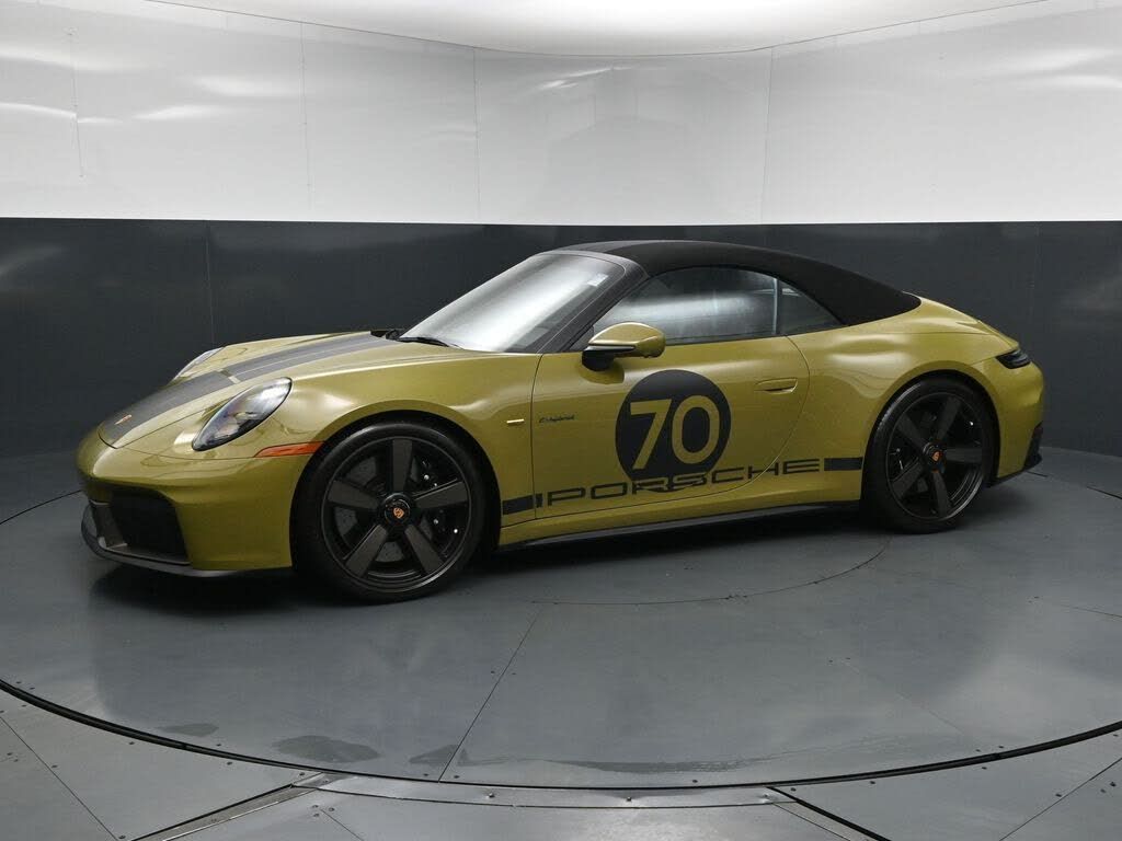 2026 Porsche 992.2 Carrera 4 GTS