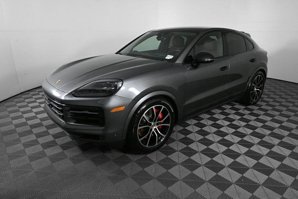 2024 Porsche Cayenne S