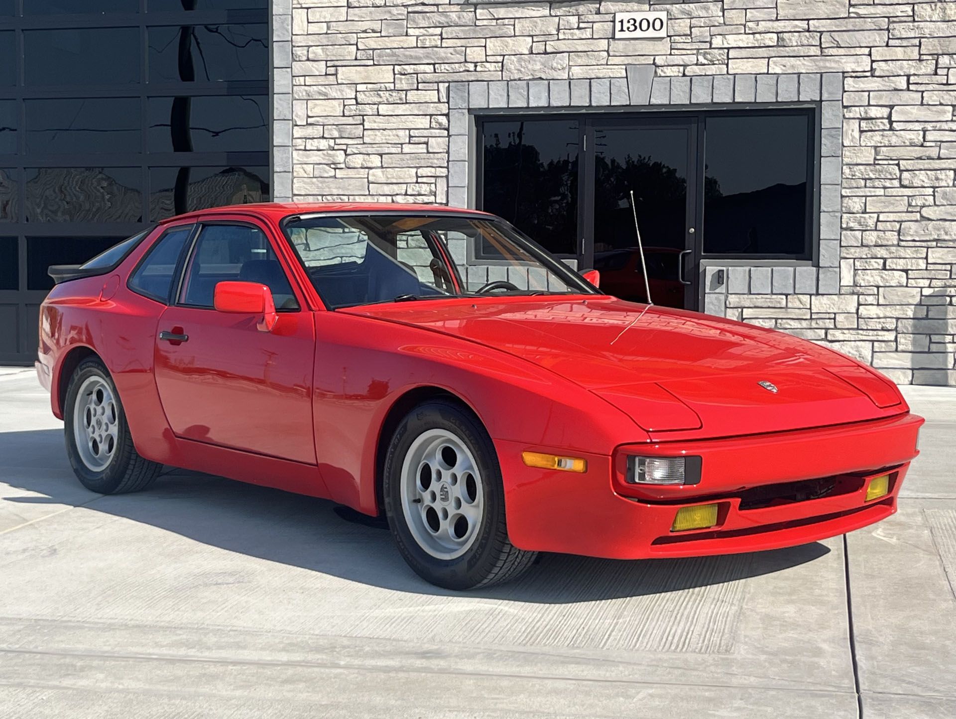 1984 Porsche 944