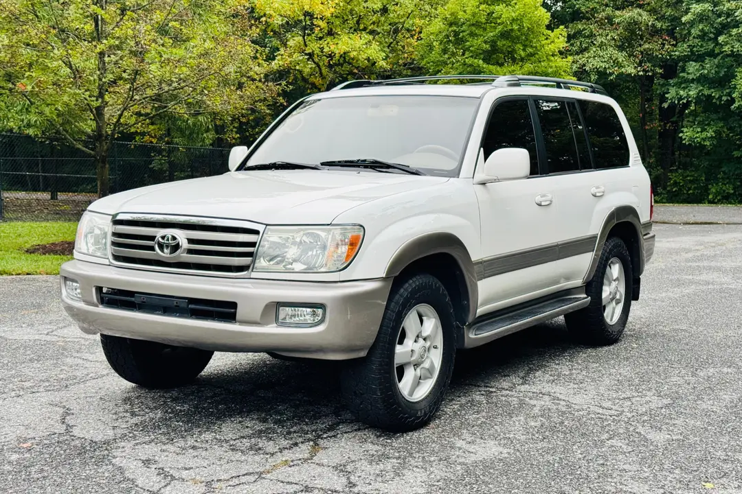 1998 Toyota Land Cruiser, sold Oct 2026