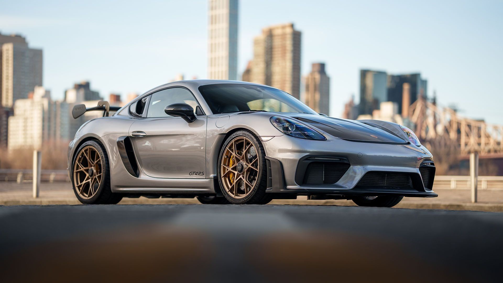 2023 Porsche Cayman GT4 RS Weissach
