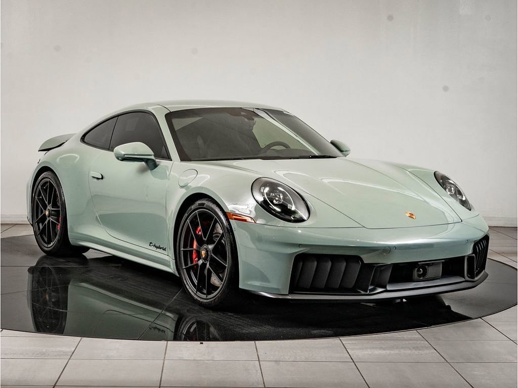 2025 Porsche 992.2 Carrera GTS