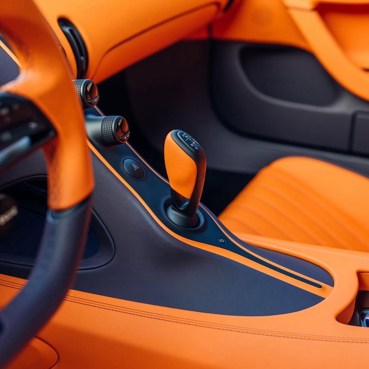 2019 Bugatti Chiron Sport, photo 3